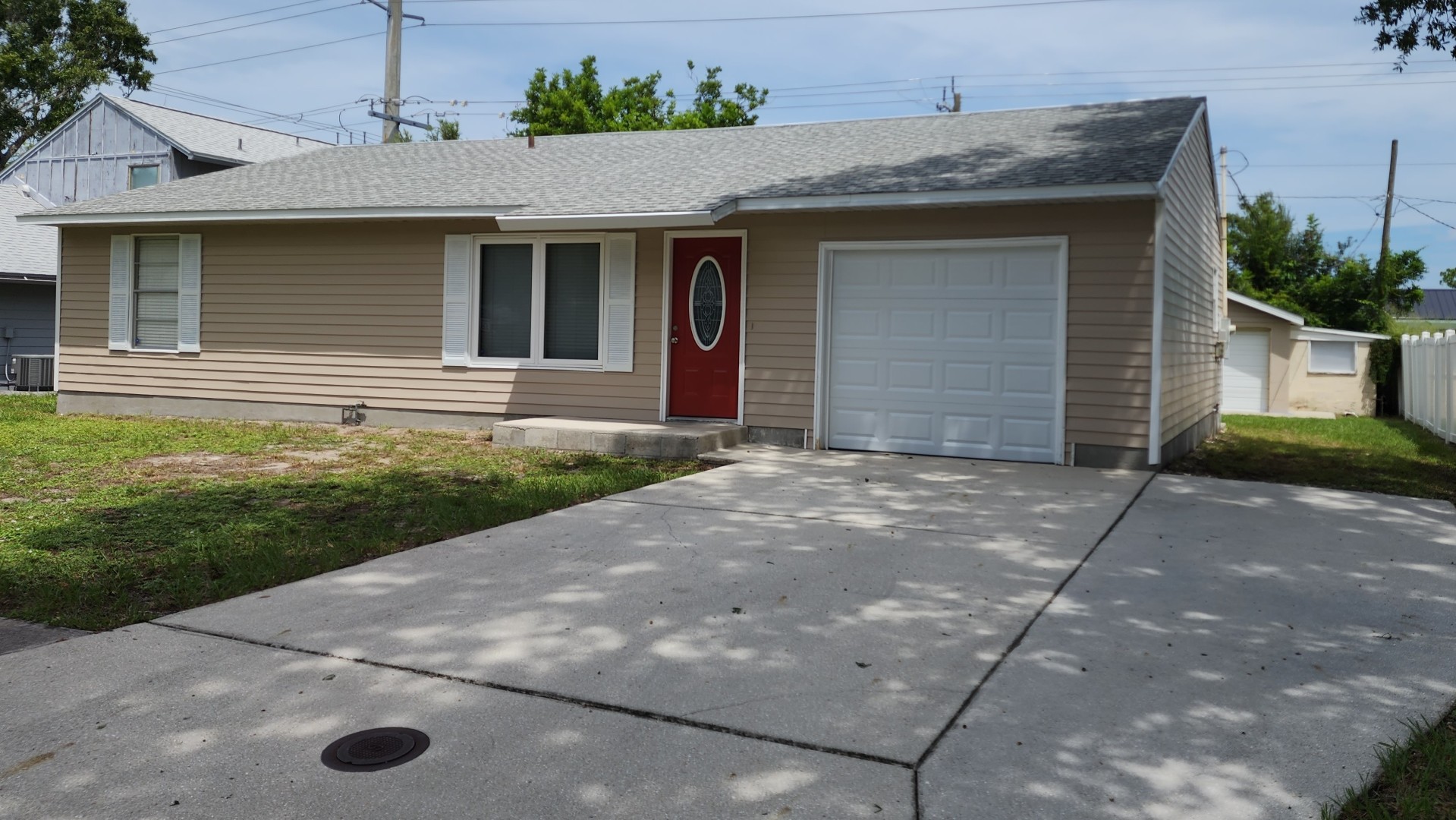 320-exterior front from right 3 - closer